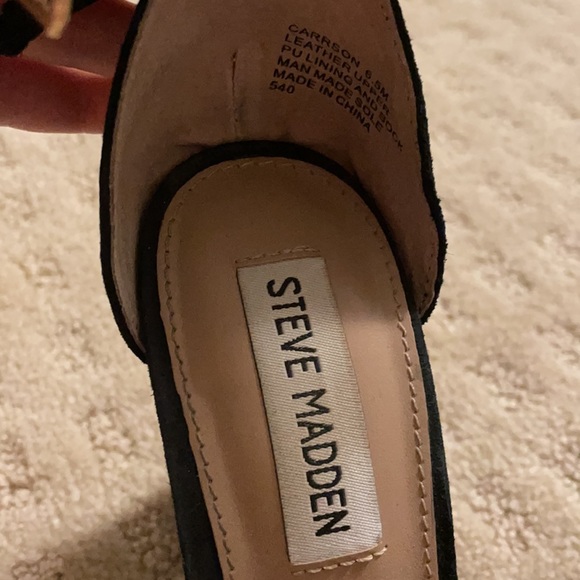 Steve Madden Carrson Black Suede Sandal - Picture 8 of 8